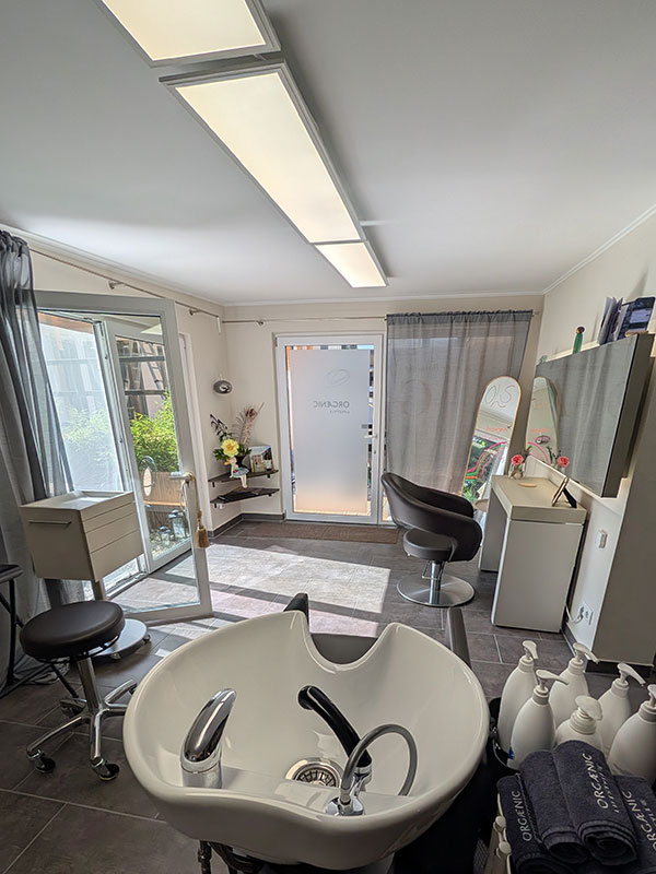 Friseur im Boudoir | Astrid Gräber | Kassel