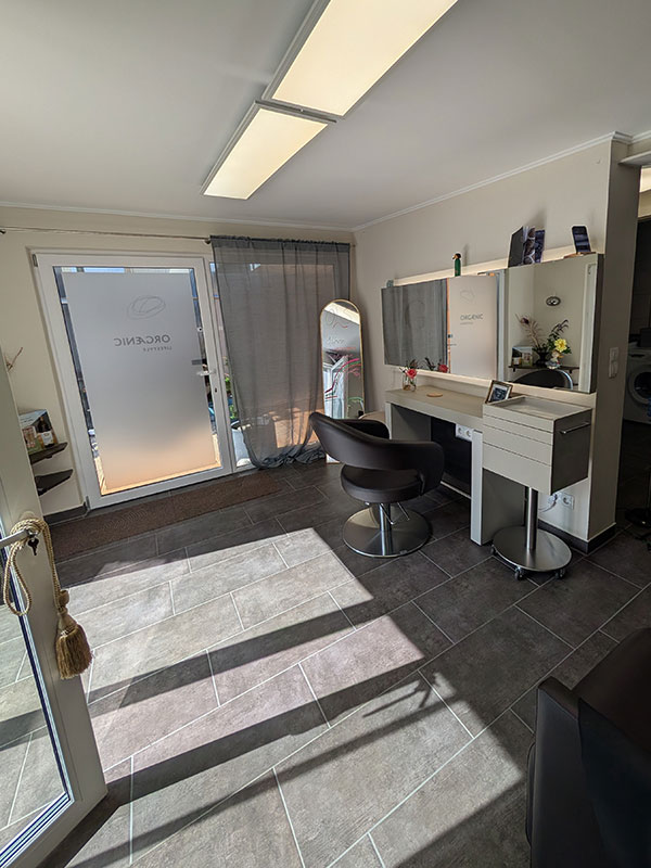 Friseur im Boudoir | Astrid Gräber | Kassel